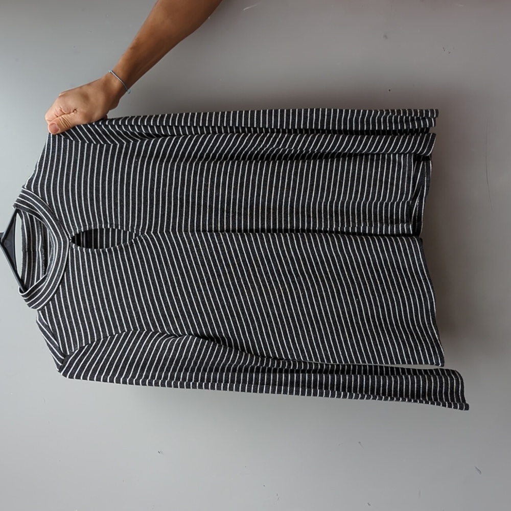 Soft & sexy medium long sleeve striped shirt